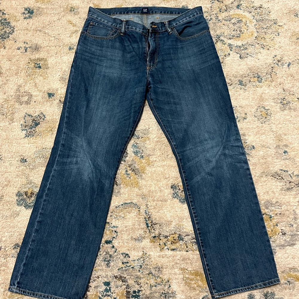 EUC Mens Gap Bootcut Jeans, size 36x32
